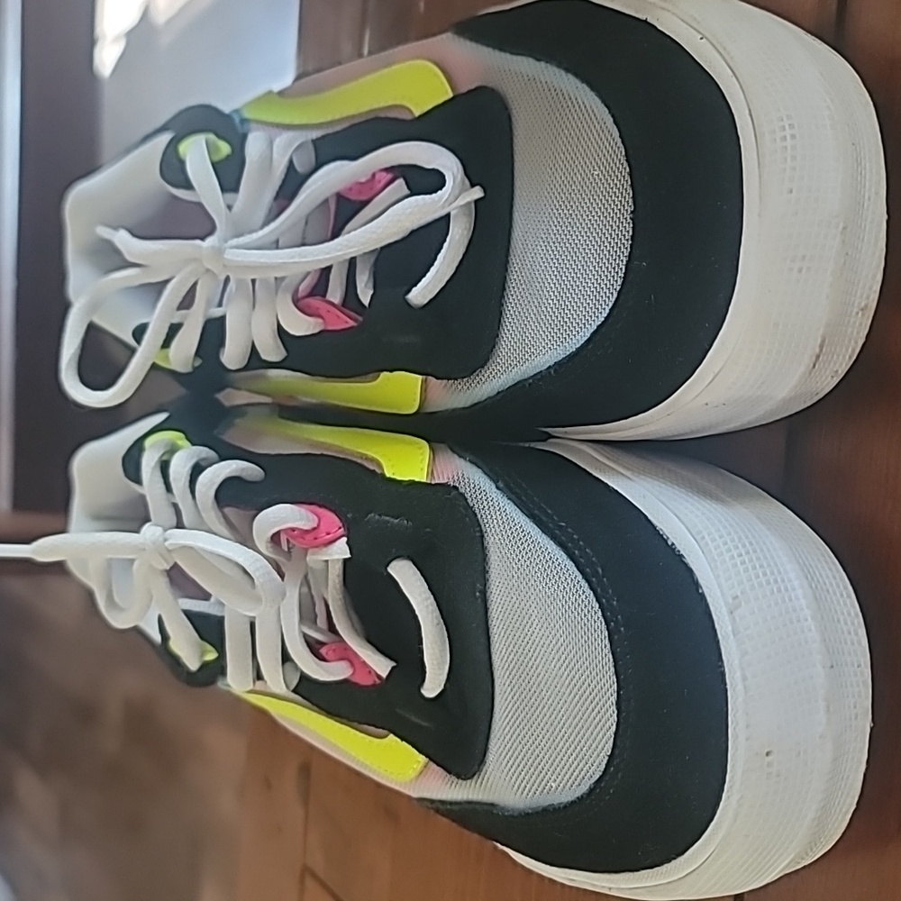 Vans Wayvee
